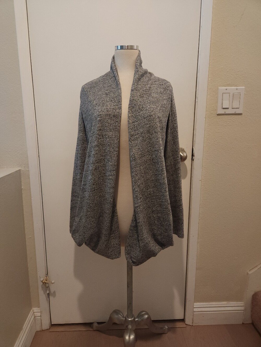 Cozy Open-Front Gray Women's Sweater Cardigan